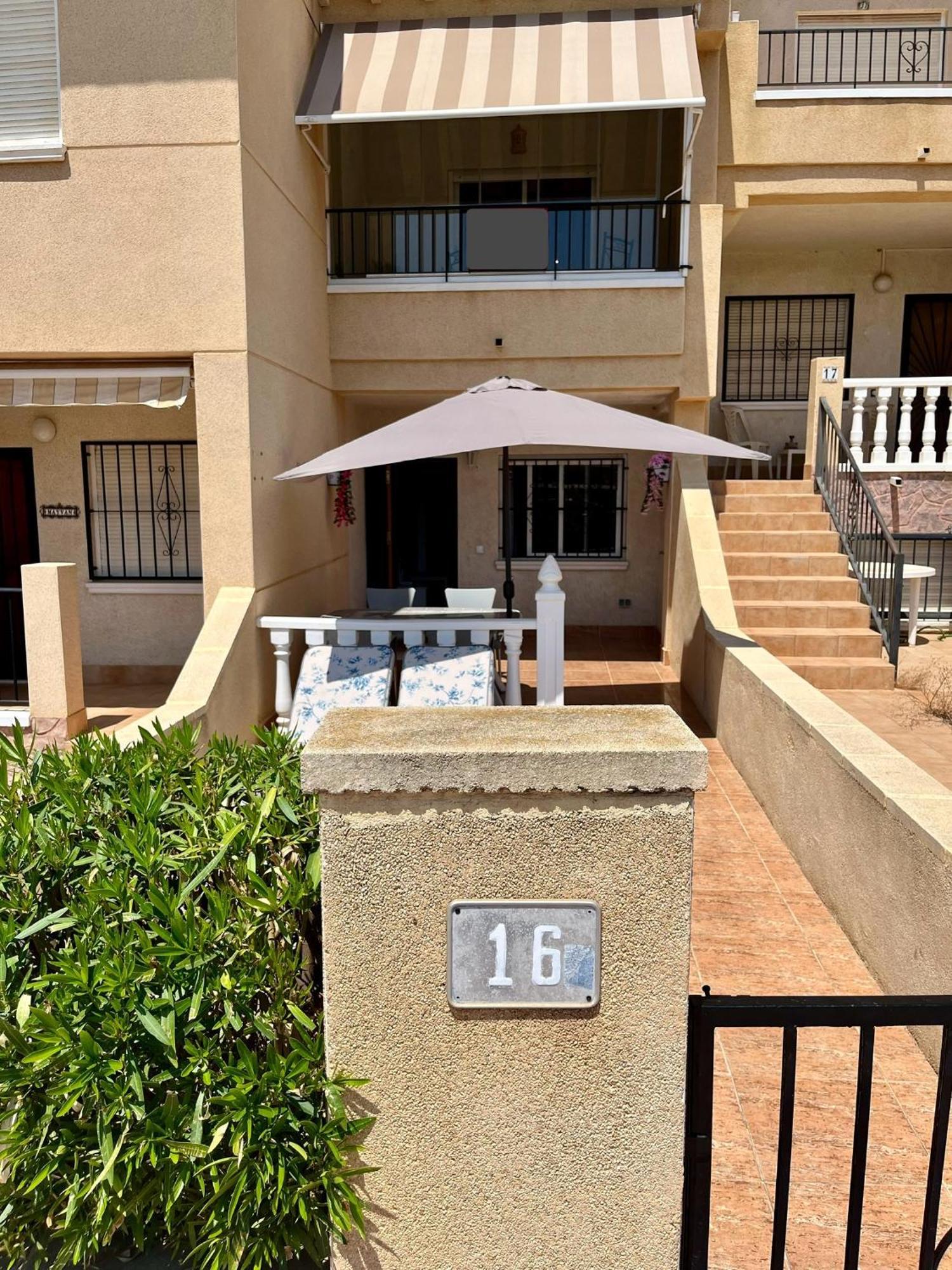 Tranquil Self Catering Golf Course Apartment อาลิกันเต ภายนอก รูปภาพ