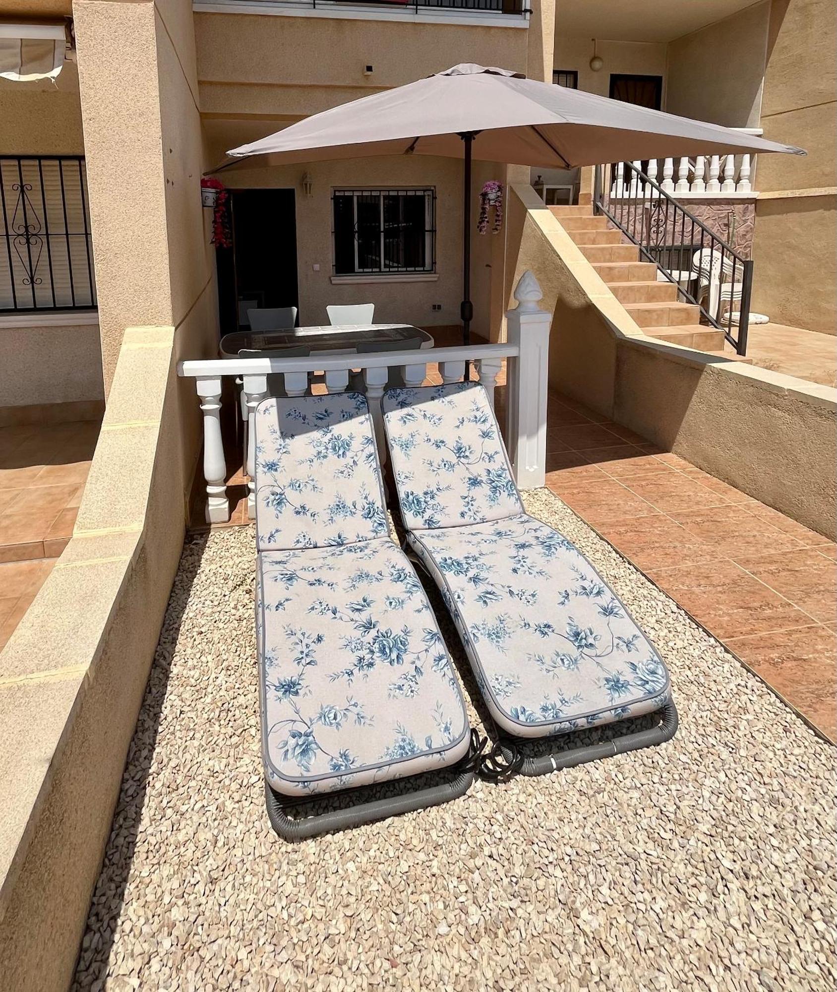 Tranquil Self Catering Golf Course Apartment อาลิกันเต ภายนอก รูปภาพ